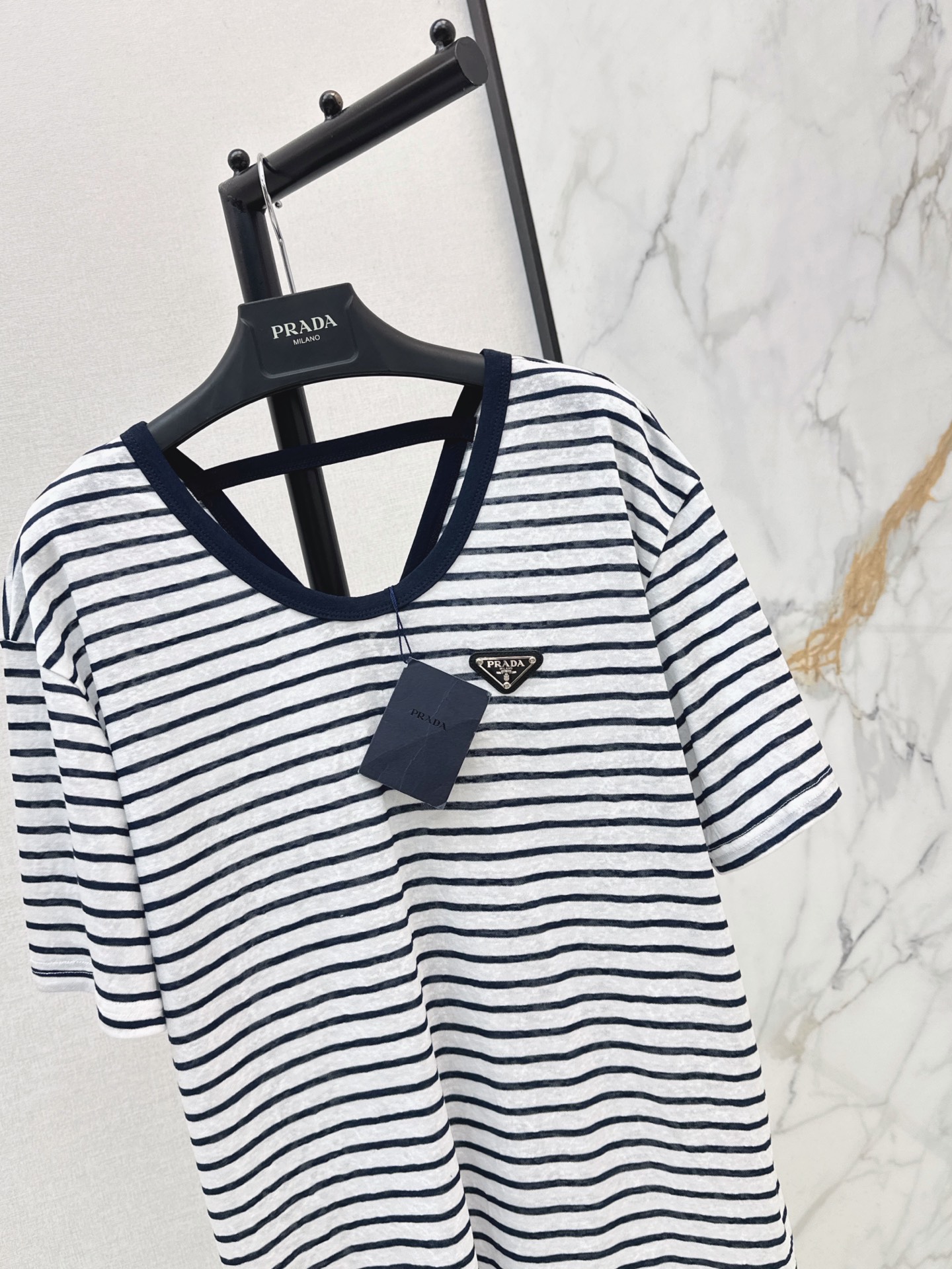 Pra 26ss v-neck t-shirt