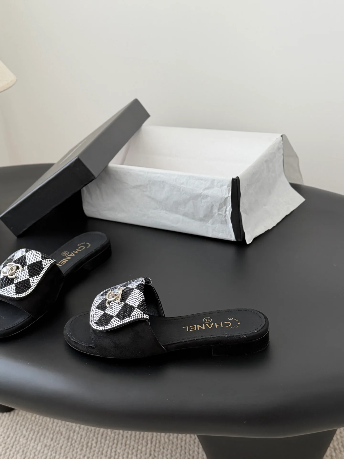 Chan 26ss rhinestone-embellished sandals