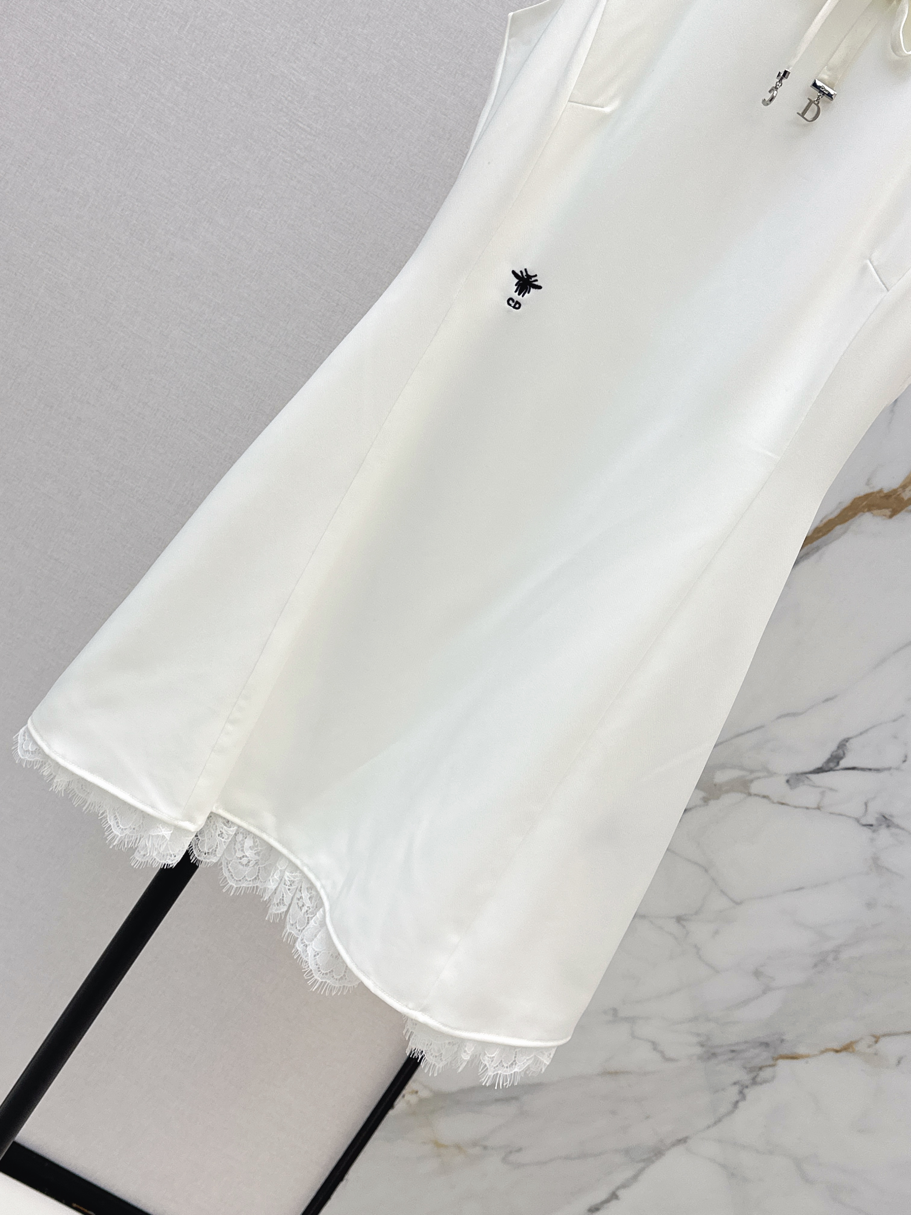 CD 26ss sleeveless mini dress