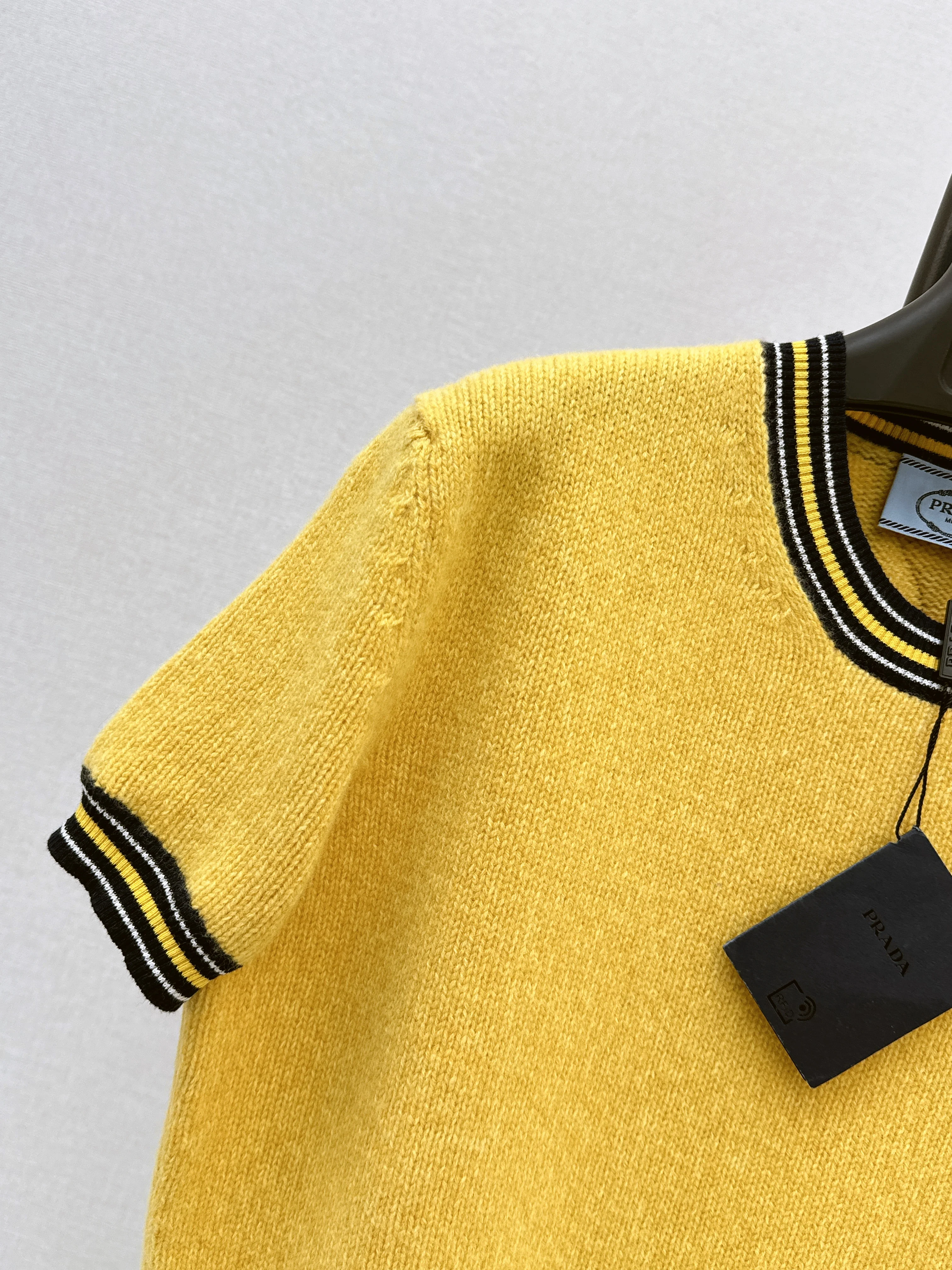 Prad 26ss short sleeve knitted sweater