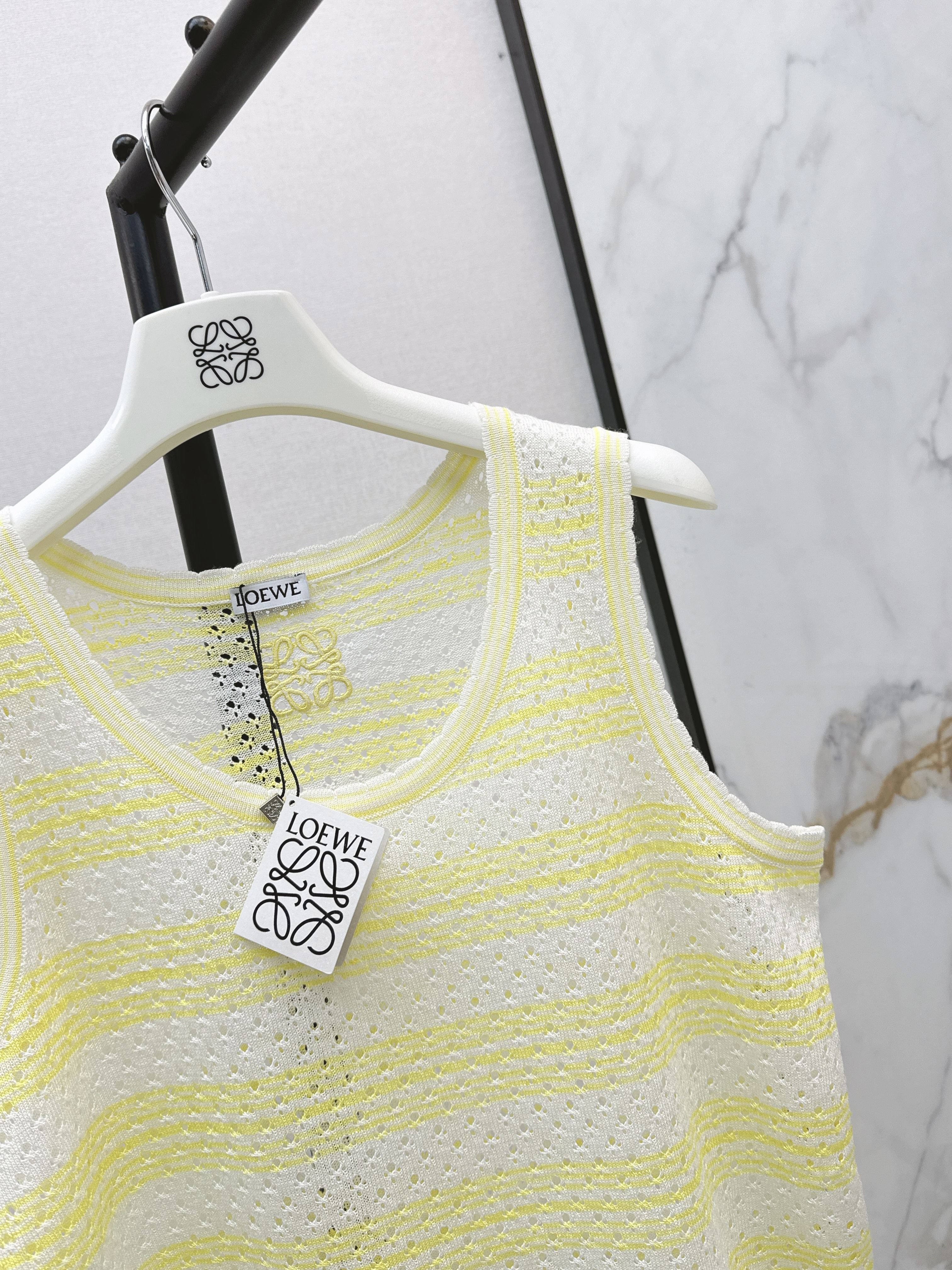 Loe 26ss hollow stripe vest
