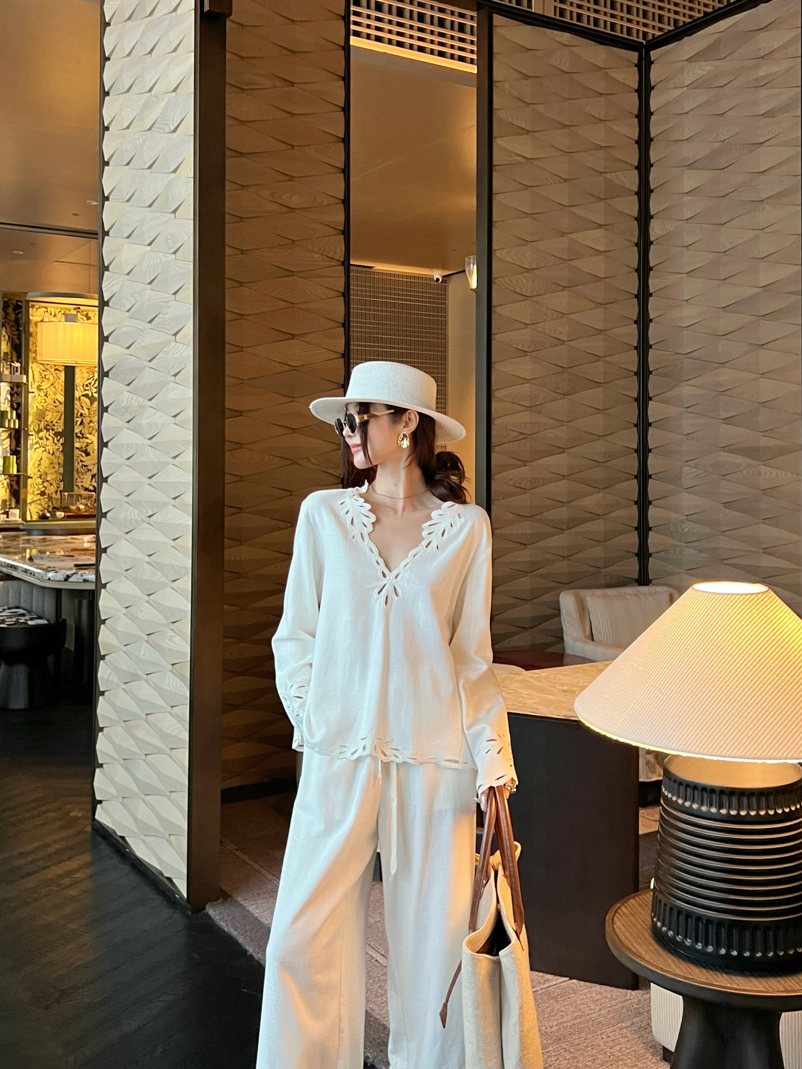 Max 26ss embroidery flounce sleeve  top