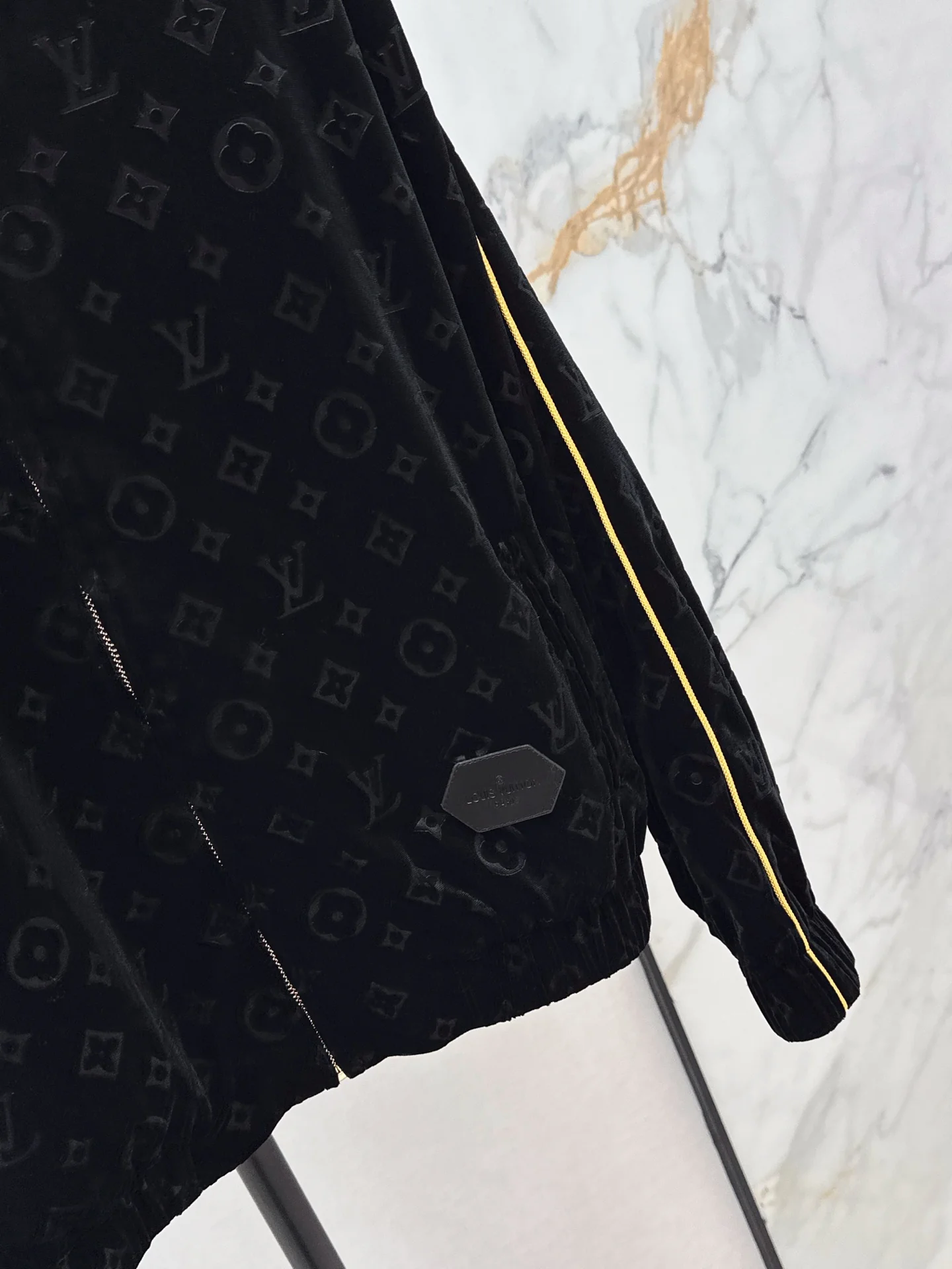 Louis 25fw velvet jacket