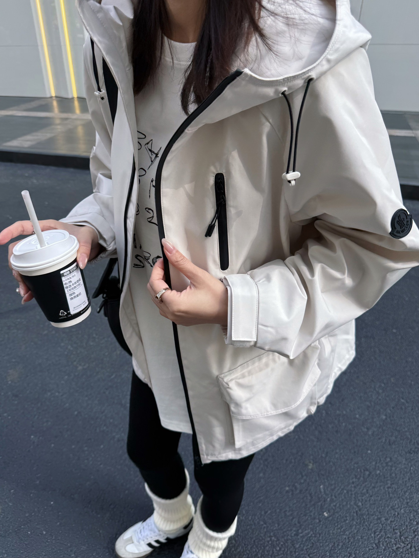 Monc 26ss hooded windbreaker