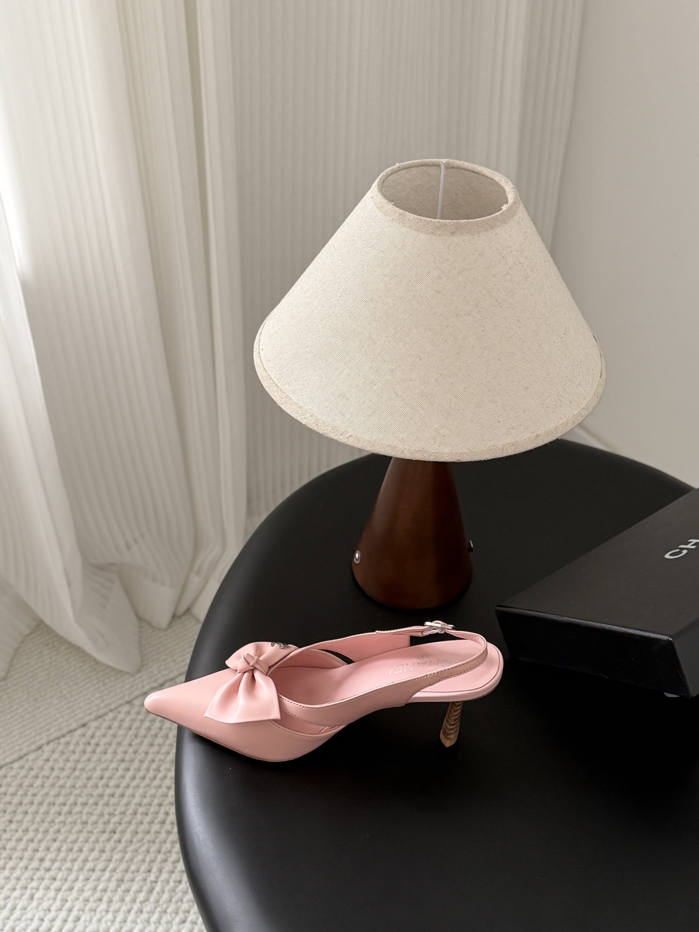 Chan 26ss bow slingback heel
