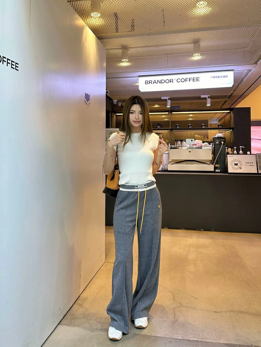 Celi 25fw straight pants