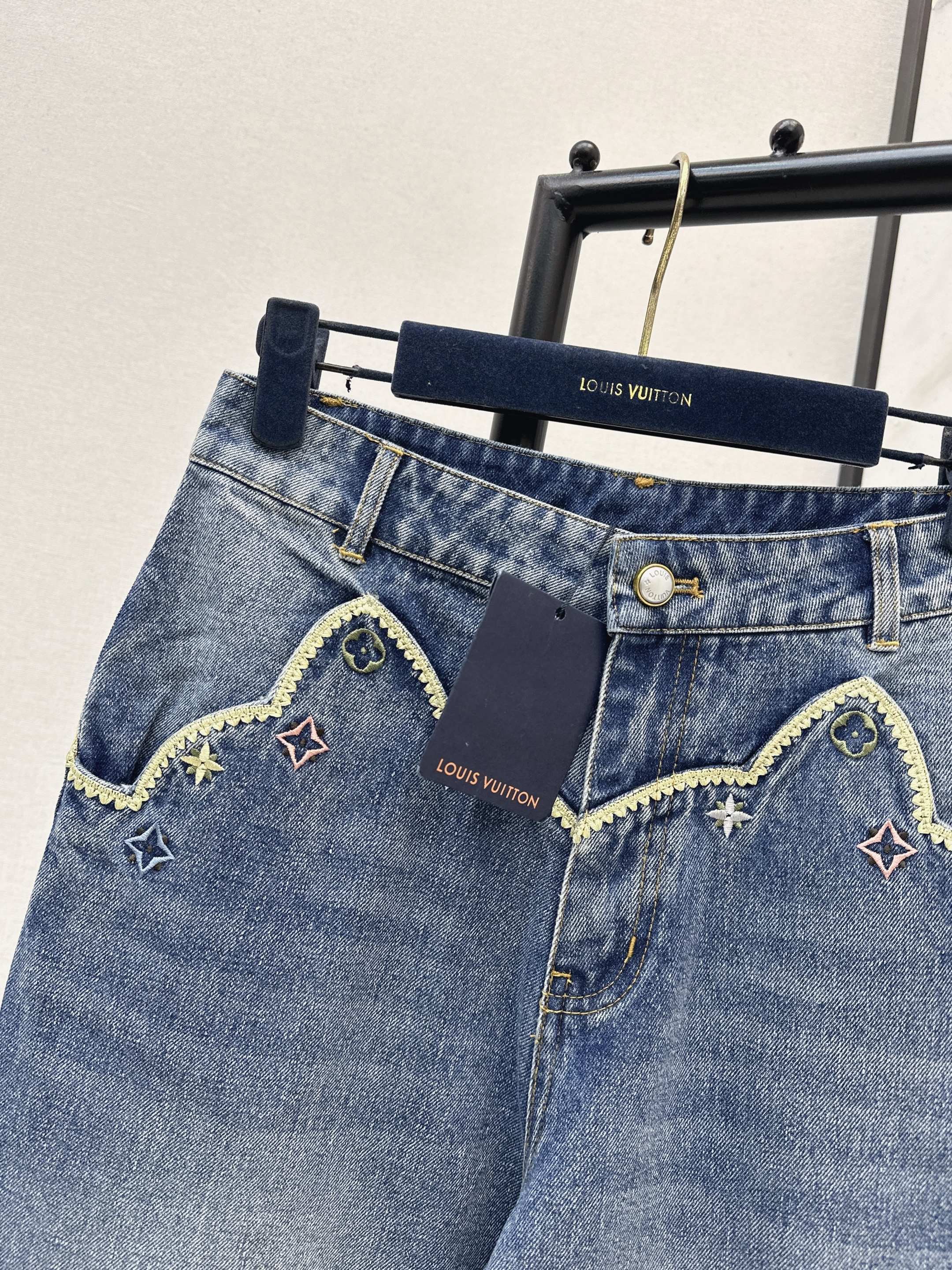 Lous 26ss embroidery jeans