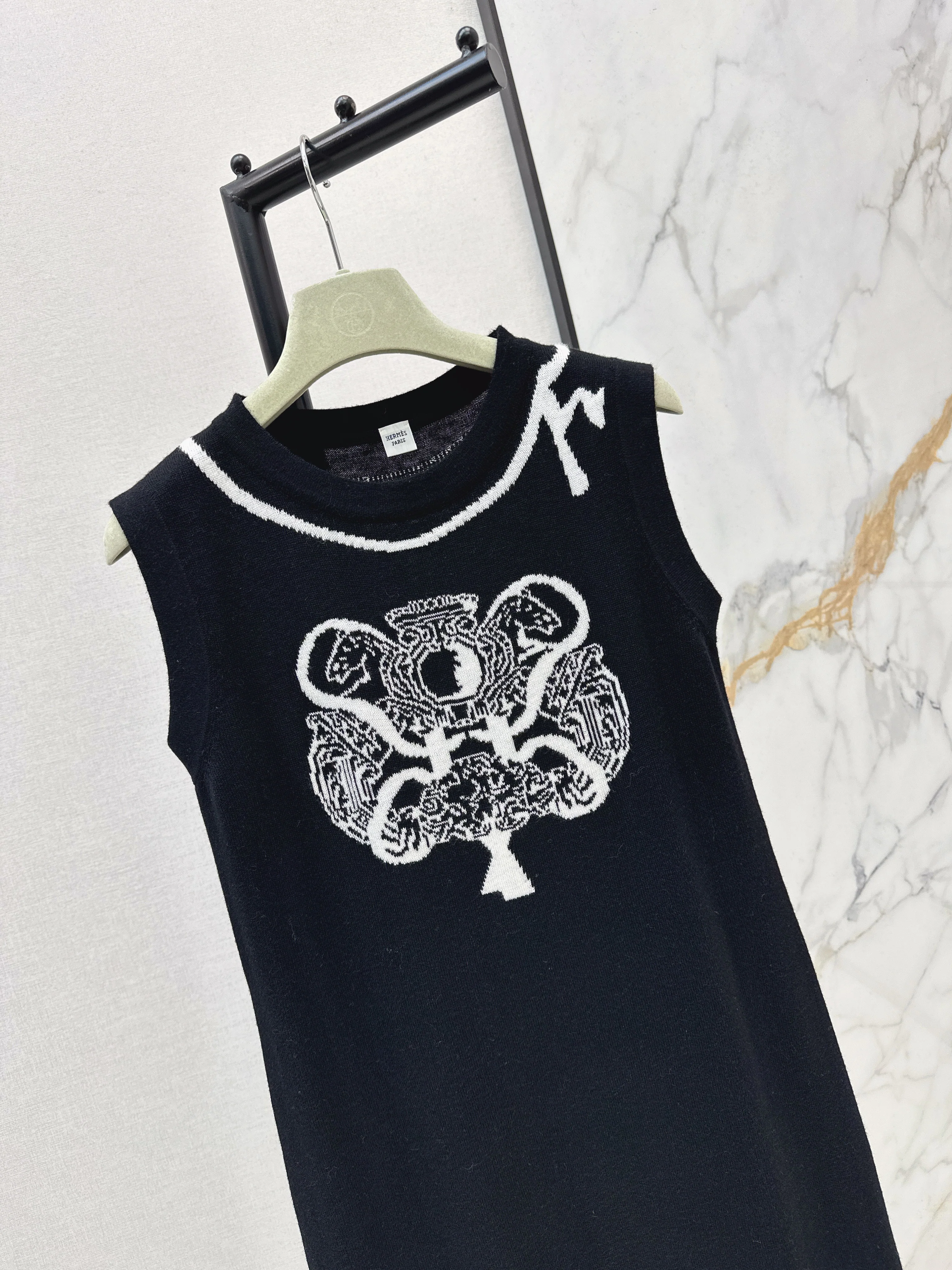 Herm 26ss jacquard sleeveless dress