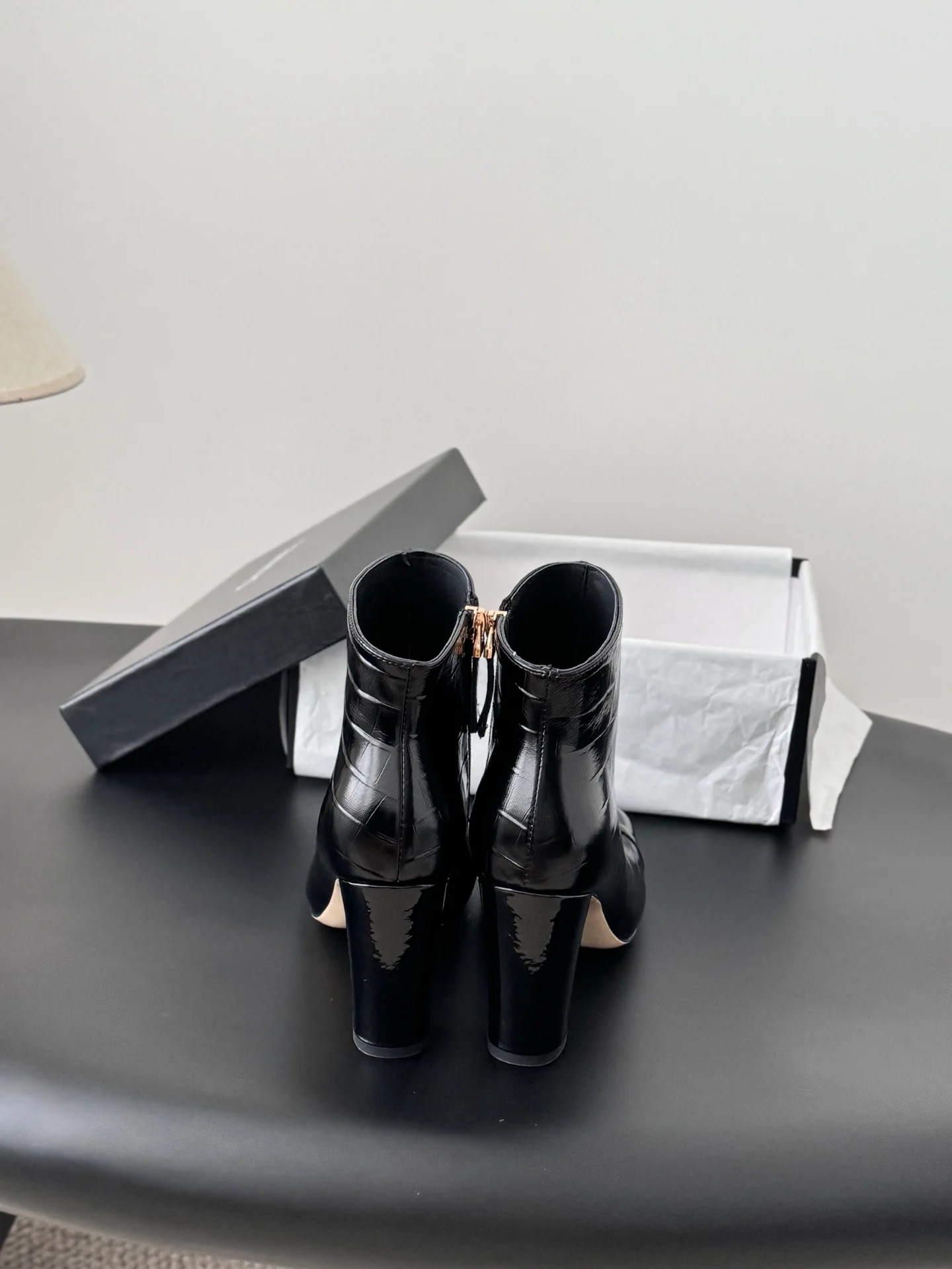 Chan 26ss ankle boots