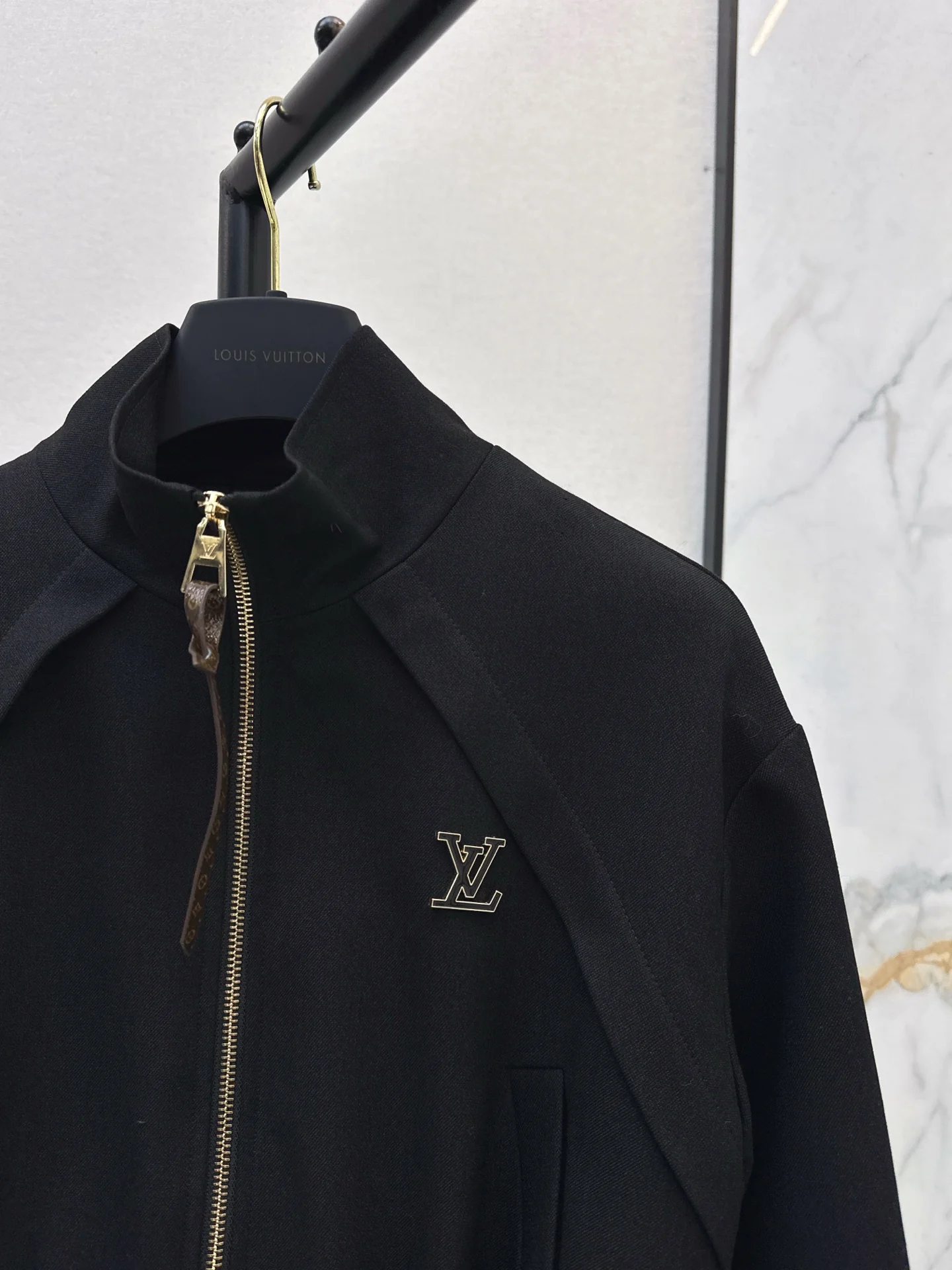 Louis 25fw drawstring jacket