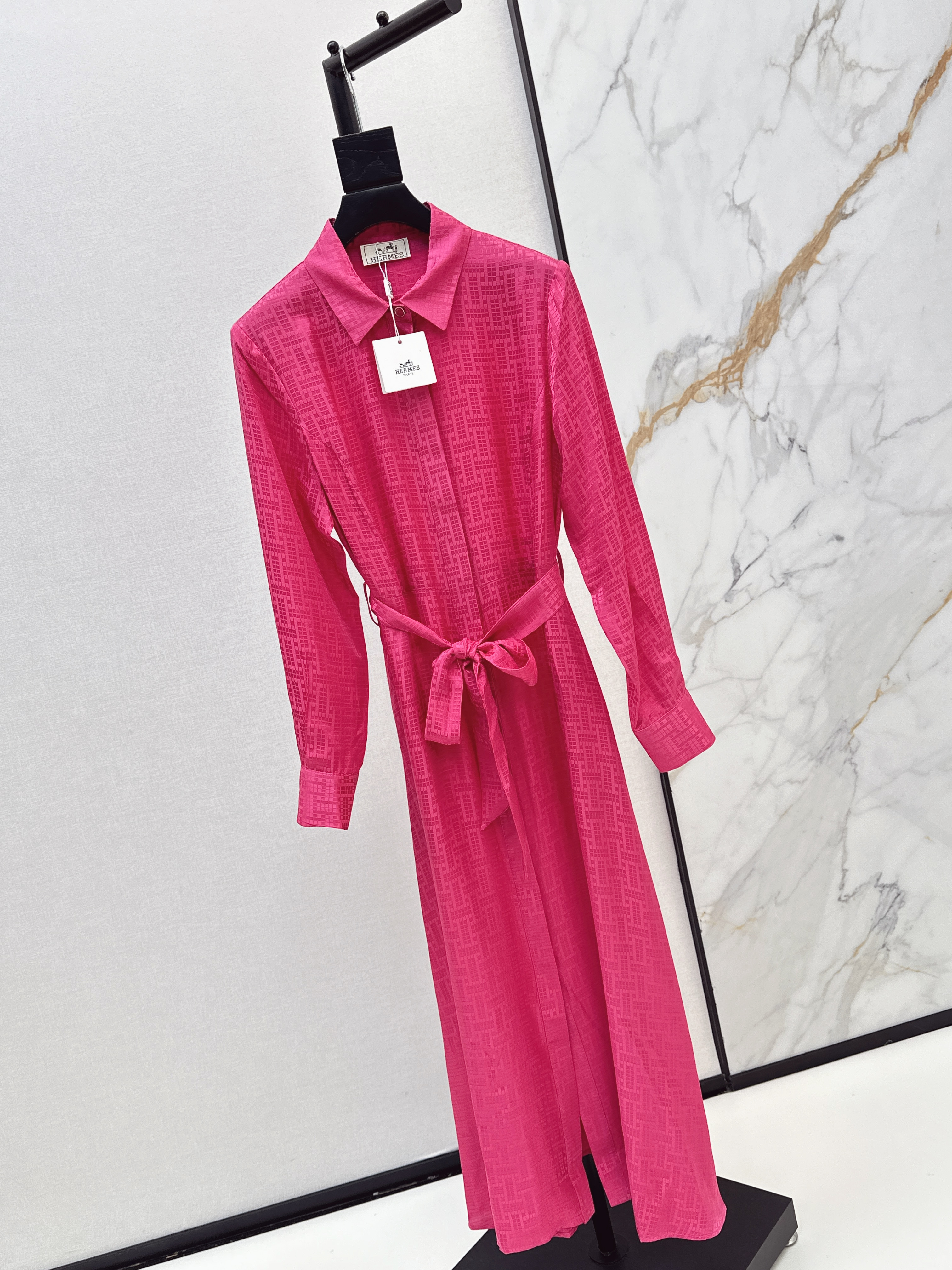 Her 26ss jacquard silk dress